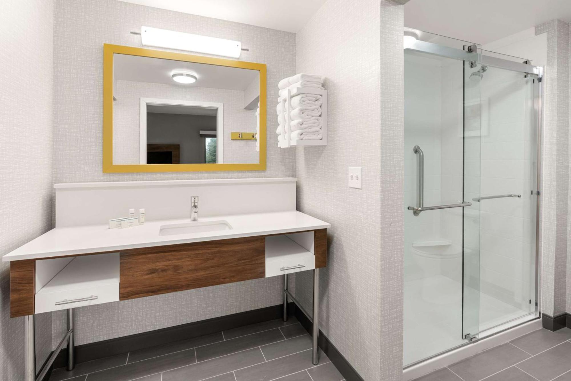 Hampton Inn & Suites Tigard Zewnętrze zdjęcie